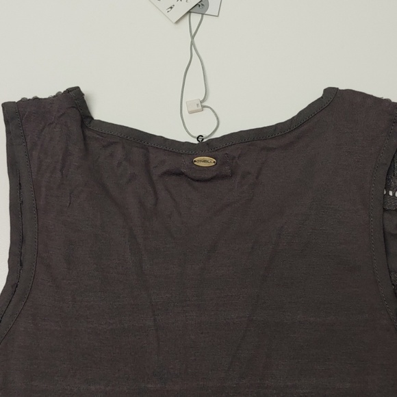 O'Neill Pretty Embroidered Tank Tops!!! - Picture 7 of 8